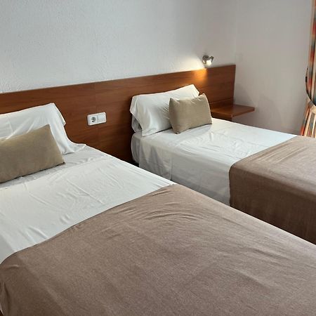 Vehi Hotel Cadaques Luaran gambar