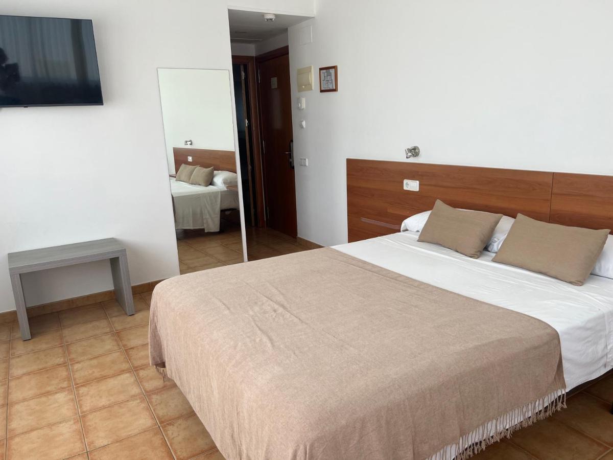Vehi Hotel Cadaques Luaran gambar