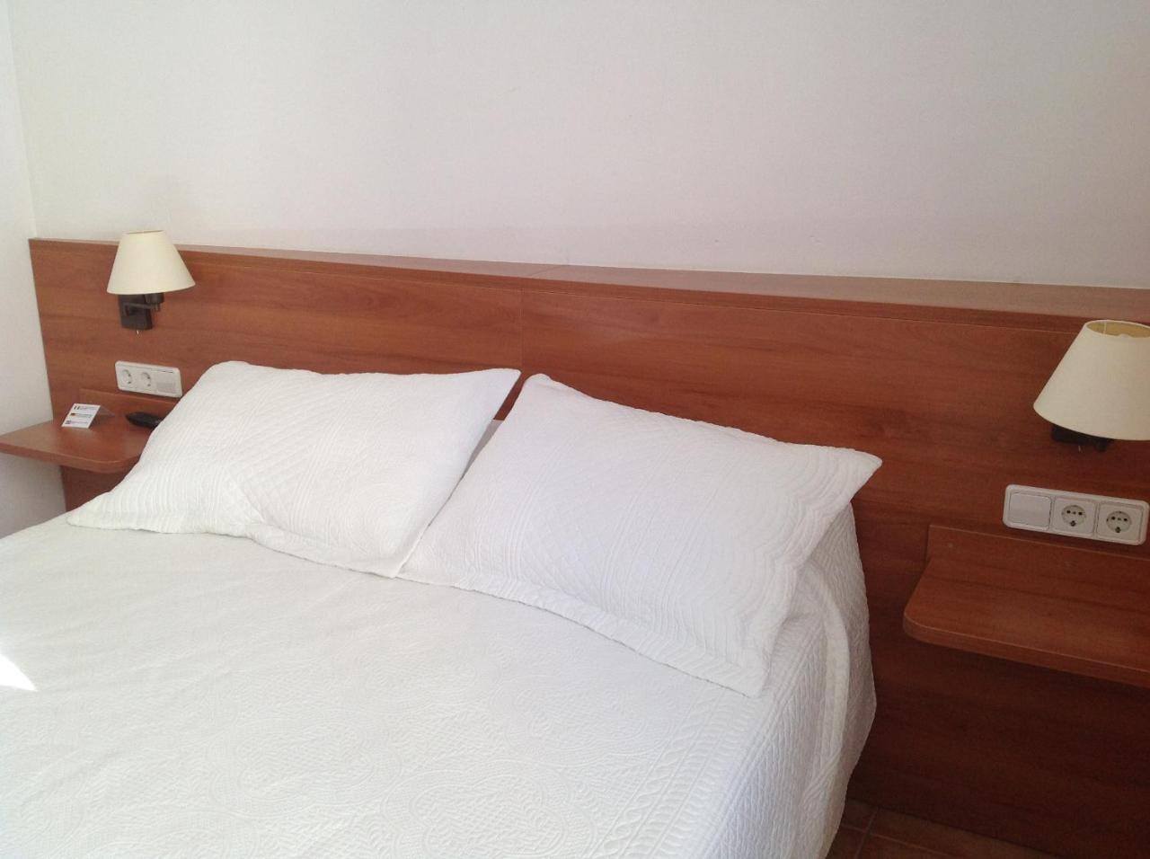 Vehi Hotel Cadaques Luaran gambar